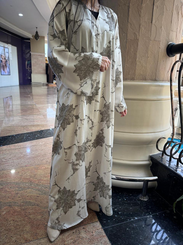 Daily White Abaya