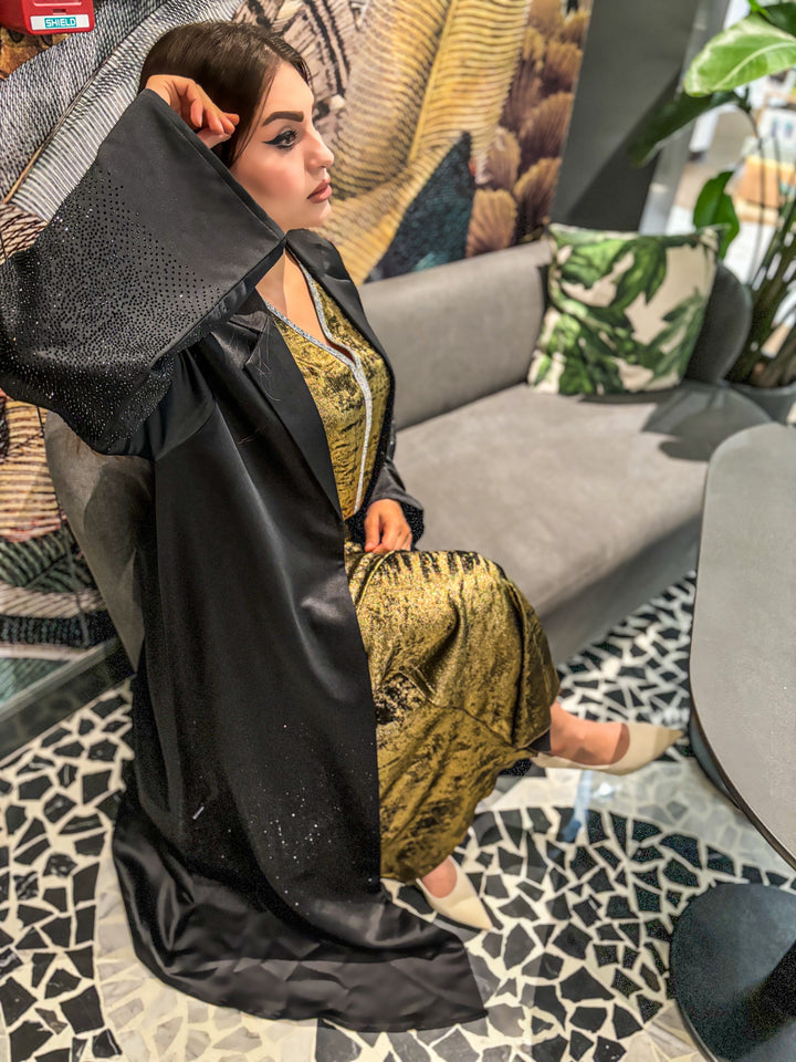 Salama Black Abaya