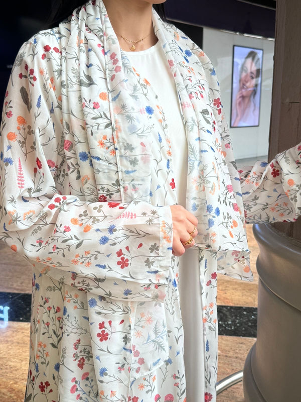 Mini flower white abaya